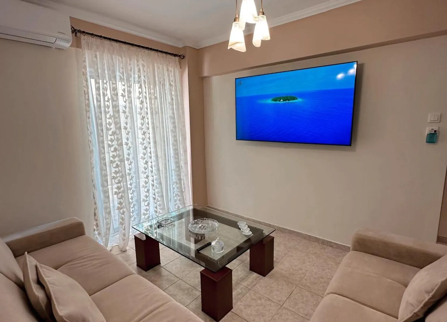 ניאה אירקליה Diara Apartment